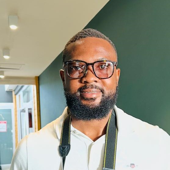 Lenga Shihueka, founder of Salt and Sun Tours